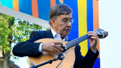 António Chainho faz 80 anos e estreia hoje um novo tema em direto na Internet