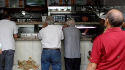 Apagão deixa mais de metade da Venezuela às escuras