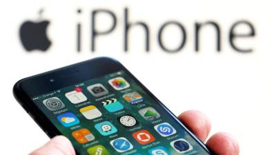 Apple exige fim da instalação nos Iphones de aplicações que espiam utilizador