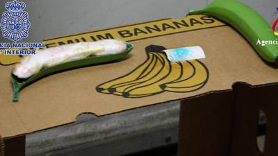 Apreendidas mais de cinco toneladas de cocaína escondidas em bananas em Málaga