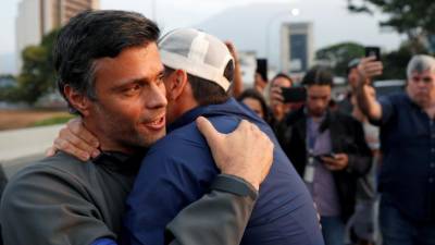 Argentina “saúda com expectativa” libertação de Leopoldo López