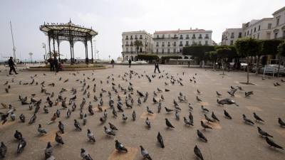 Argélia retoma ligações marítimas com França