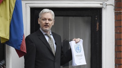 Assange pede ao Reino Unido e à Suécia que lhe devolvam a liberdade