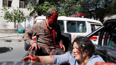 Atentado em Cabul causa 90 mortos e 400 feridos