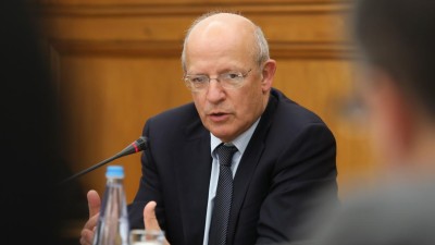 Atentado em Estocolmo é acto bárbaro e não há informação de portugueses envolvidos