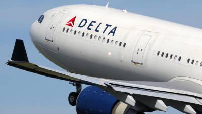 Aterragem violenta em Ponta Delgada causa danos em avião da Delta Airlines