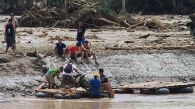 Aumenta para 133 número de mortos causados por tempestade nas Filipinas
