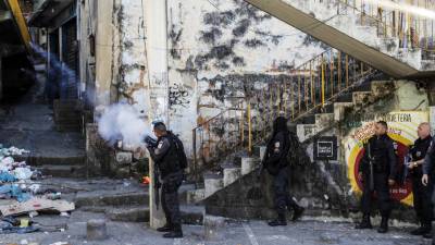 Aumentam as mortes nas favelas do Rio de Janeiro