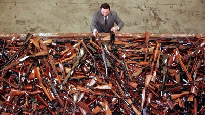 Austrália amnistia posse de armas de fogo ilegais para prevenir terrorismo