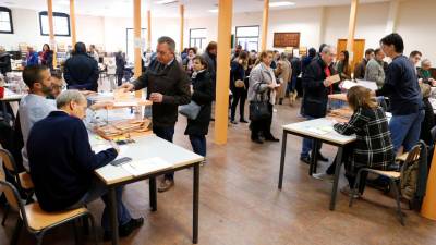 Autoridades espanholas assinalam “total normalidade” na abertura das mesas de voto