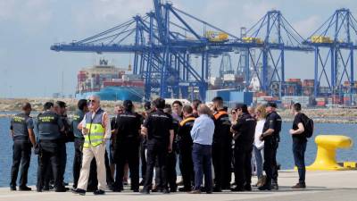 Autoridades espanholas preparadas para receber amanhã migrantes de navio