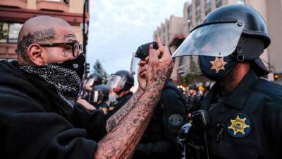 Autoridades procuram grupos extremistas e desinformação nos protestos nos EUA