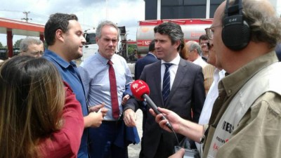 Autoridades venezuelanas tentam reforçar relações com Portugal