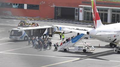 Aviões deixam hoje de ter lotação reduzida