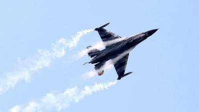Avião militar belga F-16 cai em França sem provocar vítimas