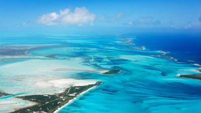 Bahamas enfrenta estragos de 90 milhões devido ao furacão Dorian