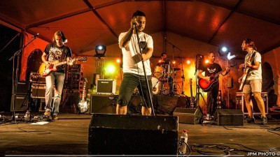Banda Akoustic Junkies está a concorrer ao EDP Live Bands e pede o voto da Madeira