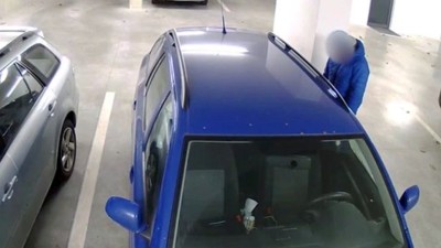 É bizarro mas motoristas estão em alerta por causa de um violador... de carros