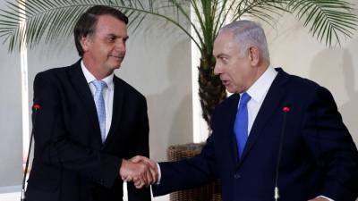 Bolsonaro atribui ao primeiro-ministro de Israel a mais alta condecoração brasileira