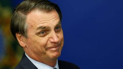 Bolsonaro lamenta que o Brasil não tenha prisão perpétua