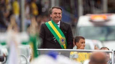 Bolsonaro teve evolução clínica e deve reassumir a Presidência do Brasil na sexta-feira