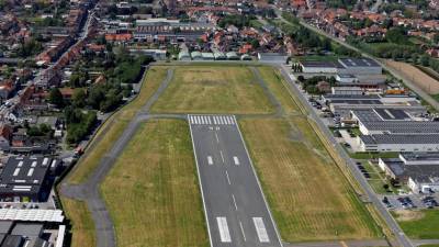 Bomba da II Guerra Mundial desativada no aeroporto de Bruxelas