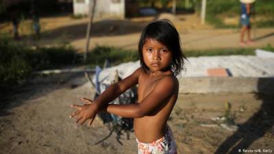 Brasil lança missão para proteger indígenas isolados da Amazónia