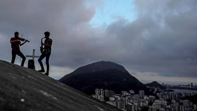 Brasil regista mais 892 mortos e 21.704 infectados nas últimas 24 horas