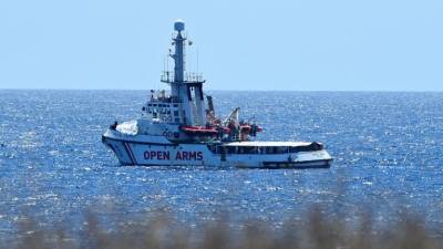 Bruxelas apela que UE e Open Arms cooperem para desembarque imediato de migrantes