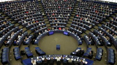 Bruxelas coloca-se à margem da escolha de candidato europeu ao FMI
