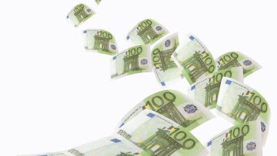 Bruxelas impõe multa recorde de 2,42 mil milhões de euros à Google por abuso de mercado
