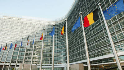 Bruxelas inicia dois processos contra Portugal devido a legislação sobre nuclear
