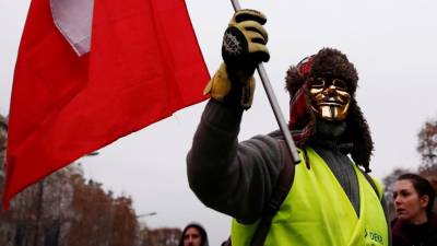 Cada vez menos ‘coletes amarelos’ nas ruas de Paris