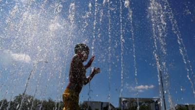 Calor extremo coloca vários países da Europa em alerta vermelho