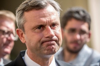 Candidato da extrema-direita austríaca admite derrota nas presidenciais