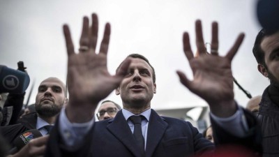 Candidato francês Emmanuel Macron quer restabelecer serviço militar obrigatório