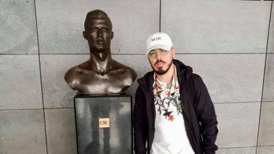 Cantor Lucenzo já está na Madeira