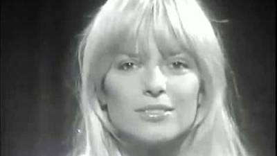 Cantora francesa France Gall morreu hoje aos 70 anos vítima de cancro