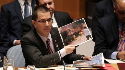 Caracas pede à ONU que aprove resolução contra uso da força no país