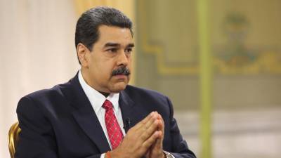 Caracas retira acreditações e expulsa adidos militares bolivianos