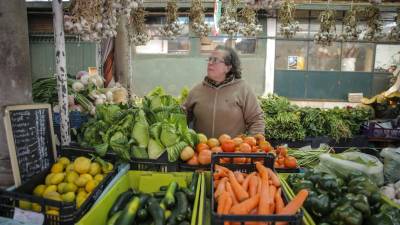 Carne e peixe têm primazia no prato, mas a maioria já come uma refeição vegetal por semana