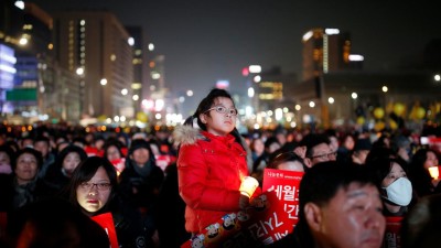 Centenas de milhares de pessoas exigem demissão imediata da Presidente sul-coreana