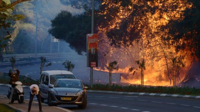 Centenas de pessoas retiradas perto de Jerusalém devido a incêndios