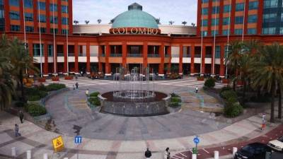 Centros comerciais, cinemas e ginásios reabrem na segunda-feira com fim do recolhimento no país