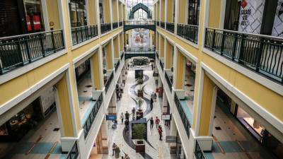 Centros comerciais podem abrir na Área Metropolitana de Lisboa a partir de segunda-feira