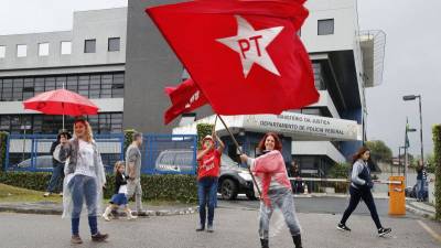Cerca de 30 acusados na Operação Lava Jato disputam presidenciais brasileiras