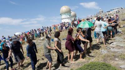 Cerca de 400 pessoas unidas na Serra da Estrela contra a exploração de lítio
