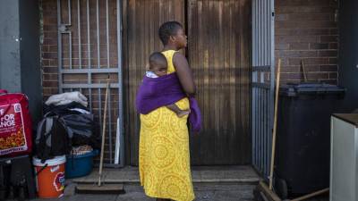 Chegou a Maputo 1.º grupo de moçambicanos repatriados após violência na África do Sul