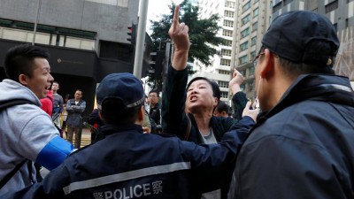 China diz que Hong Kong não deve ser usada para infiltrar ou subverter o país