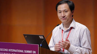 China vai punir cientista responsável por bebés geneticamente manipulados